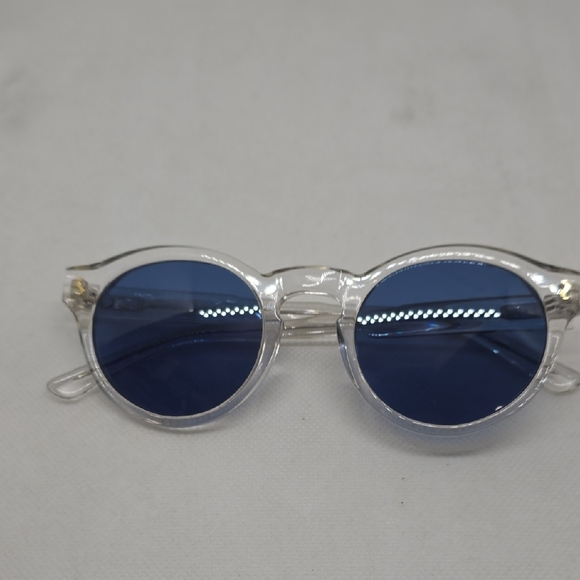 Porta Romana Transparent Gold Accent Glasses - Picture 5 of 5